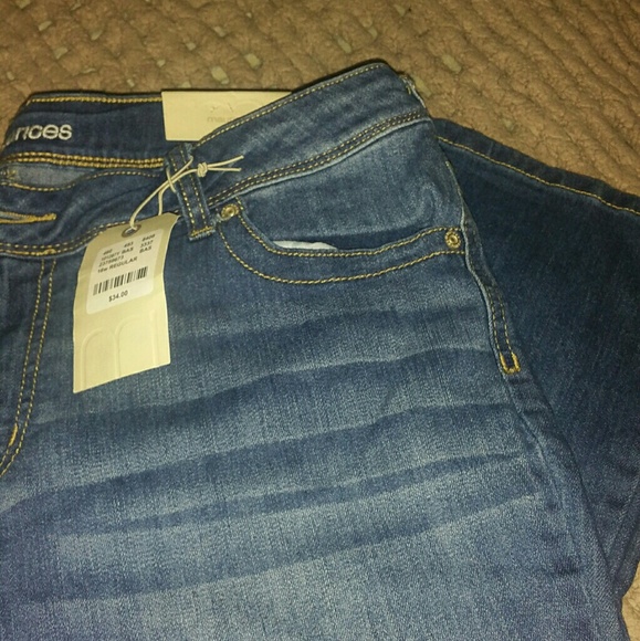 Maurices jeans from Target.  Nwt. - Picture 1 of 4